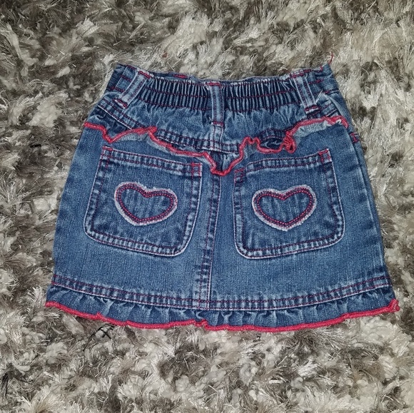 Girls 18 mos skort & shirt outfit - Picture 4 of 6